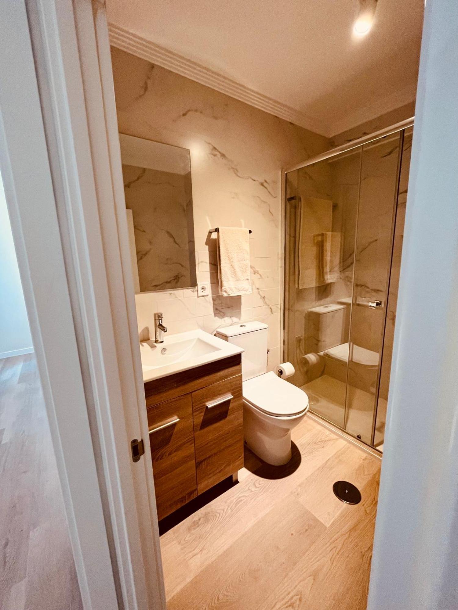 Apartamento Premio Real 18 Gijón Exterior foto